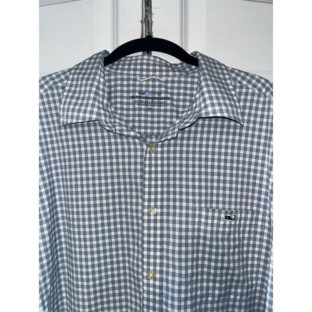 Vineyard Vines Men's XL gray and white  Check Long Sleeve Button-Up Shirt